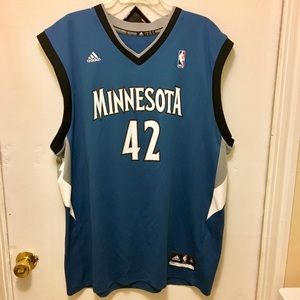 Kevin Love Throwback Jersey